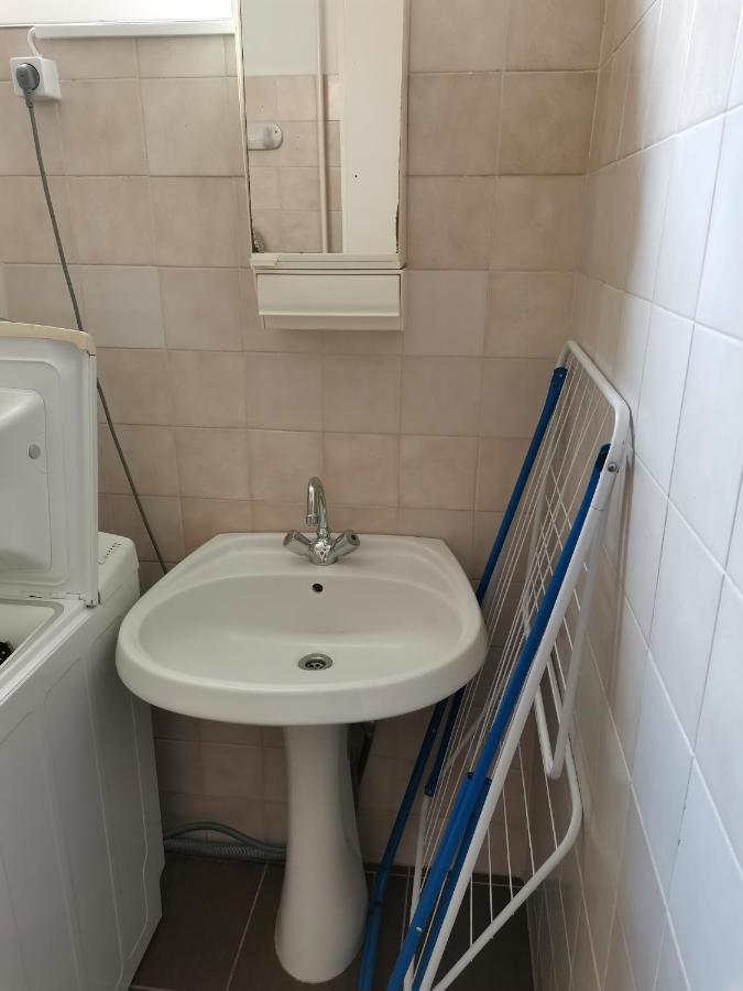 Roland Apartman Lägenhet Balatonlelle Exteriör bild