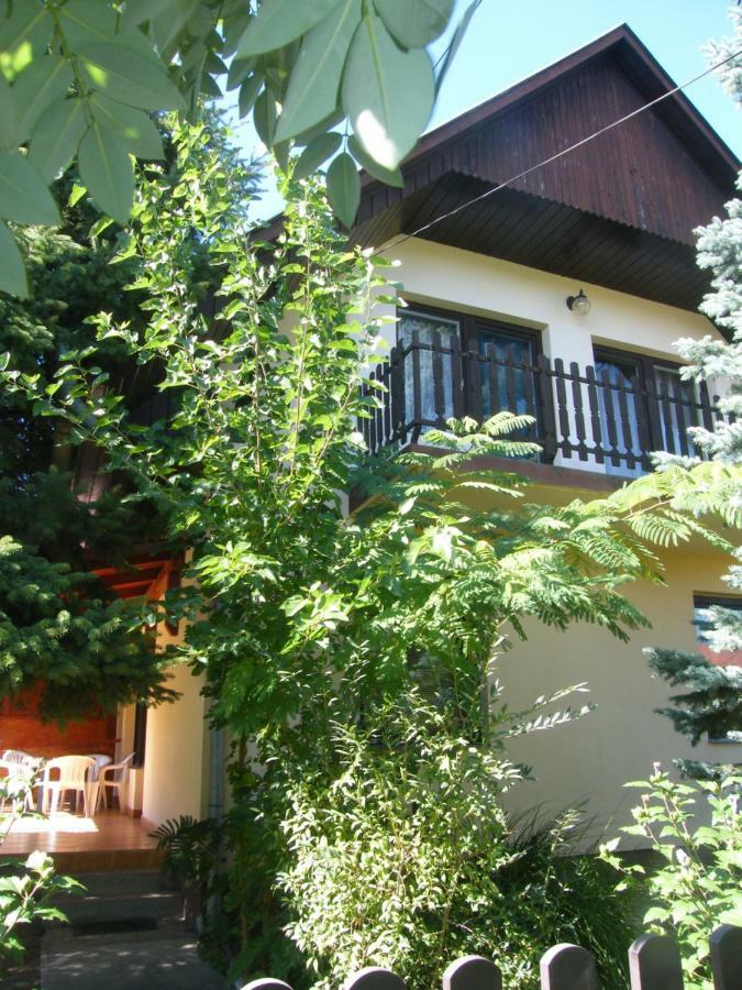 Roland Apartman Lägenhet Balatonlelle Exteriör bild